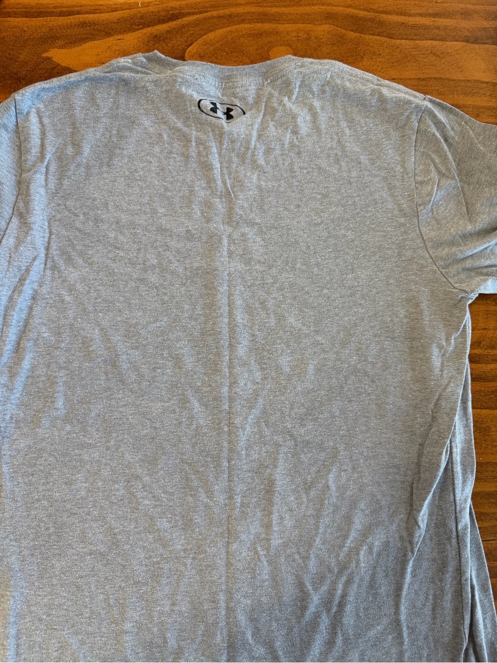 Under Armour Men’s Small Gray Short-Sleeve Tech Tee with Black Logo - Picture 8 of 8